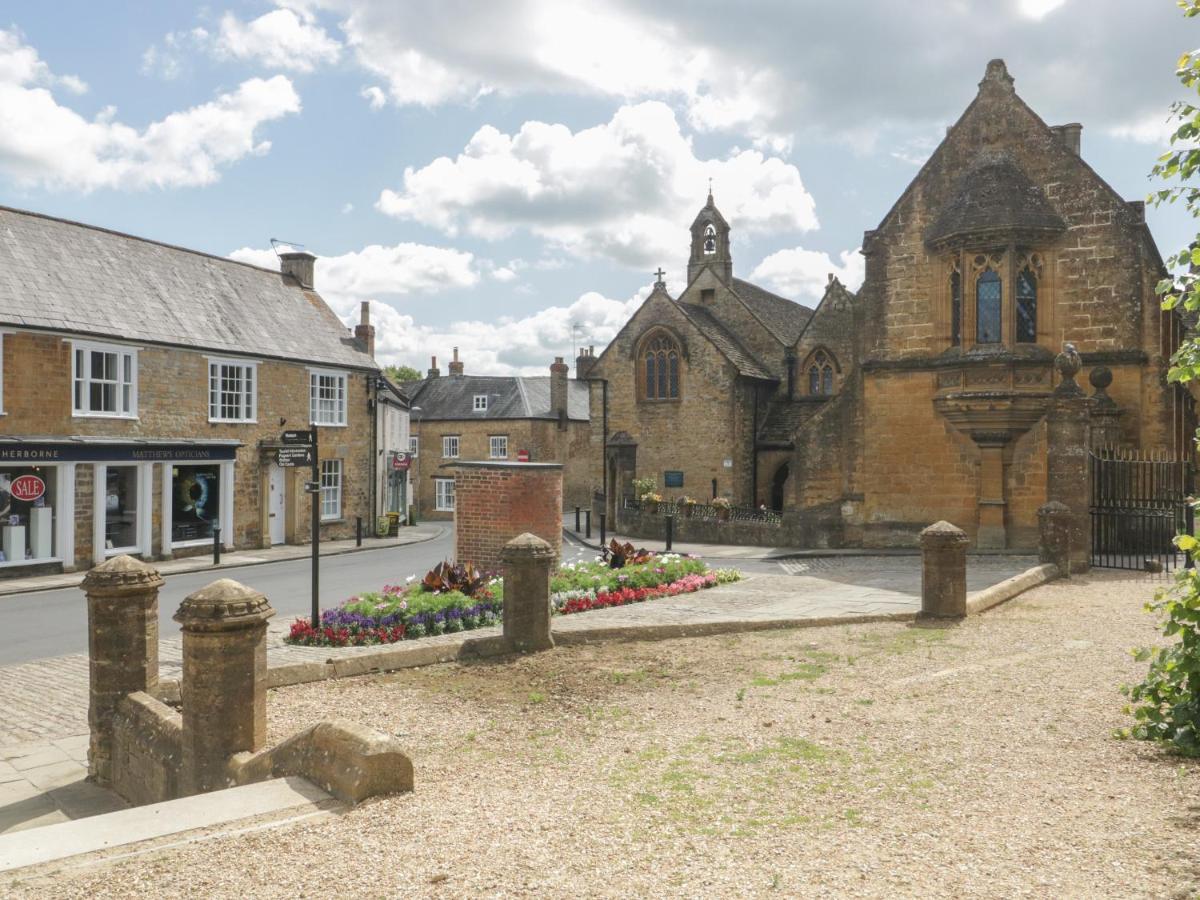 1 Abbey Court Leilighet Sherborne  Eksteriør bilde
